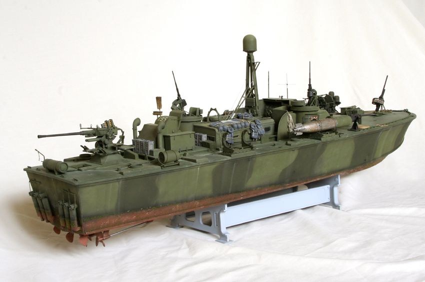 Stuart Hurley Italeri PT 195 Build