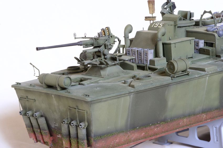 Stuart Hurley Italeri PT 195 Build