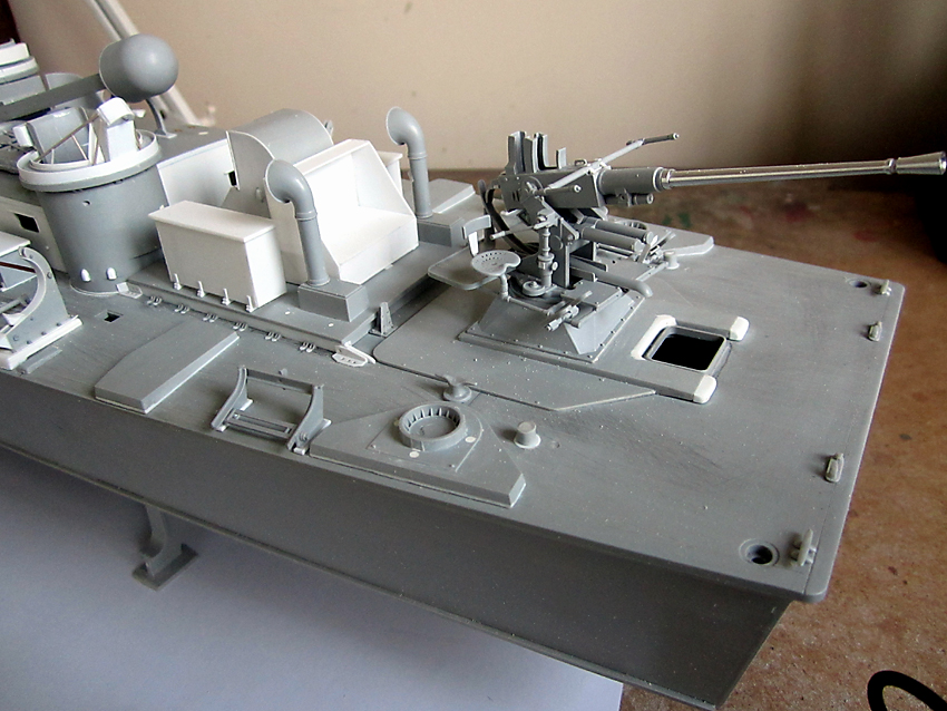 Stuart Hurley Italeri PT 195 Build