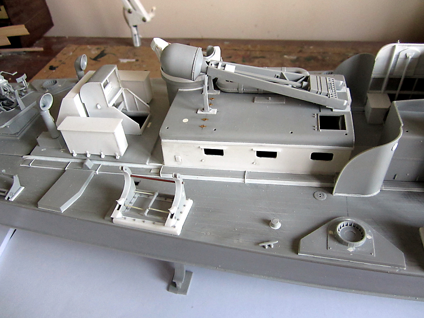 Stuart Hurley Italeri PT 195 Build