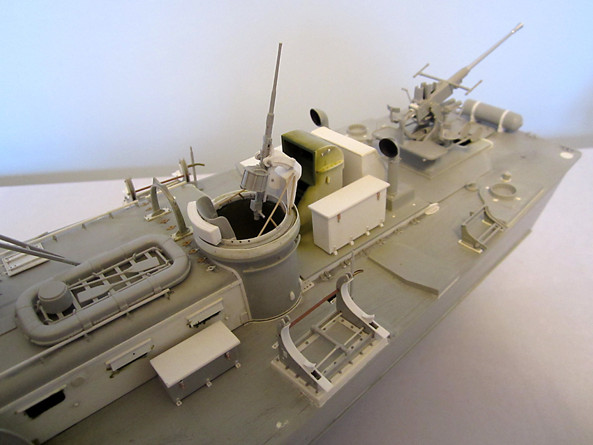 Stuart Hurley Italeri PT 195 Build