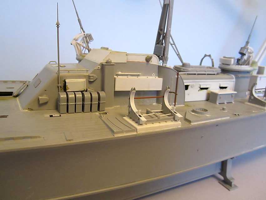 Stuart Hurley Italeri PT 195 Build