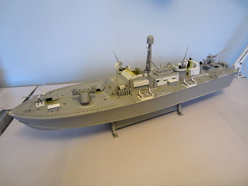 Stuart Hurley Italeri PT 195 Build