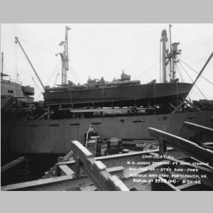 PT_109_On_USS_Stanton_2.jpg